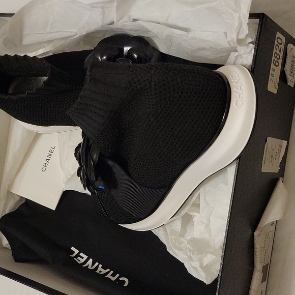 Chanel KNIT/PATENT CALFSKIN SNEAKERS  - Brand New witg tag - Picture 2 of 6